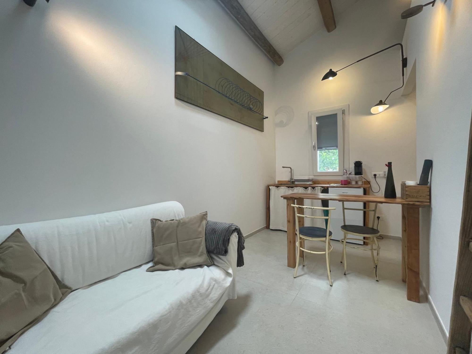 Due Di Tutto Apartment Ferrara Ngoại thất bức ảnh
